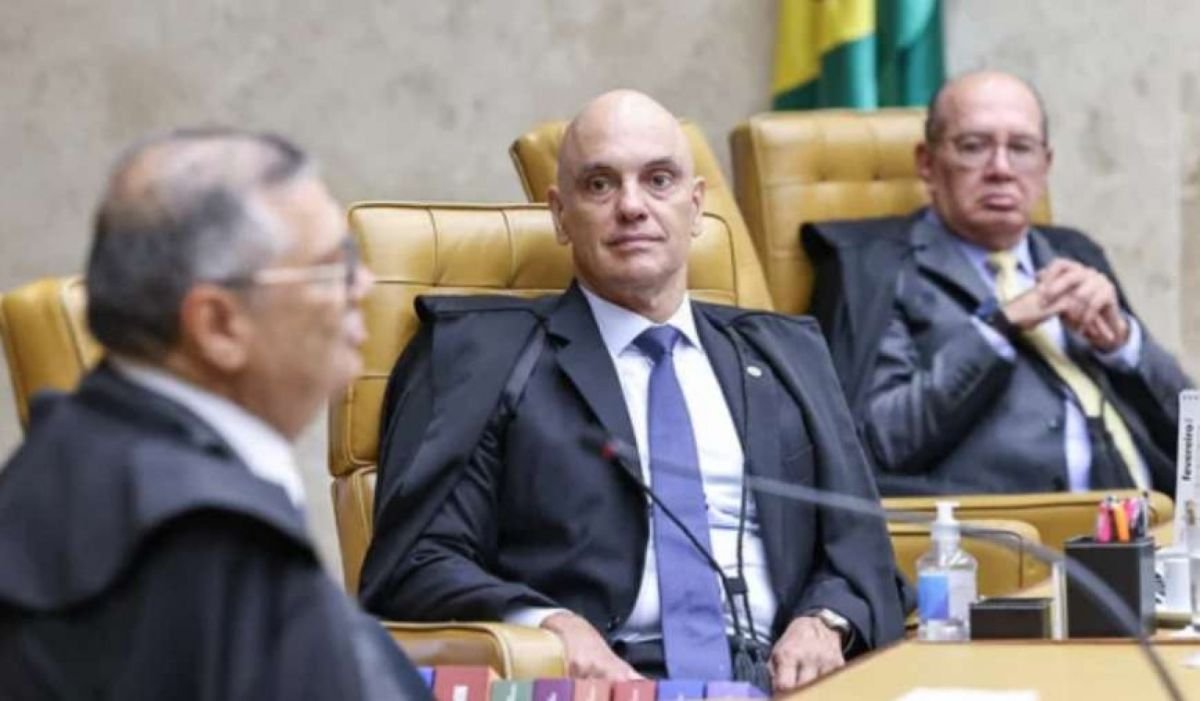 Plenário do Senado e salas de sessões do STF, imagem ilustrativa